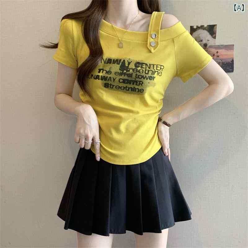 Rakuten - Tシャツ レディース 短袖 修身 肩出し ウエスト引き締め デザイン スタイリッシュ 印花 アルファベットプリント トップス 気質 通勤 都市風 黄色 黒 白 夏 かわいい 軽量 綿素材 ビッグシルエット Vネック ボタン カジュアル 普段使い