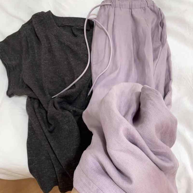 ・スタイル: 基本款・パンツ形状: 直筒型・パンツ丈: 長丈・ウエスト: 高腰・厚み: 薄手・流行要素: 不対称・カラー展開: 淡紫色・サイズ展開: S,M,L,XL・主な素材: ポリエステル80-90%・伸縮性: 微弾性