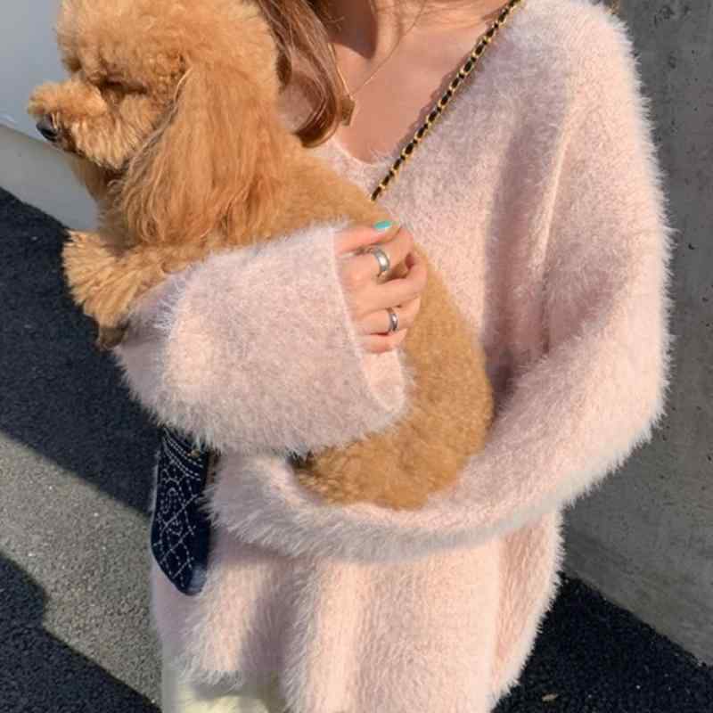 {"result": "毛衣 Vネック 肩出し プルオーバー 女性 秋冬 ゆったり 長袖 優しい風 純色 ニット トップス 通勤 気質 白色 ピンク 黒 粘着繊維 ふわふわ 暖か 中長丈 ワイドシルエット シンプル 柔らかい 日常使い 秋 セーター セー