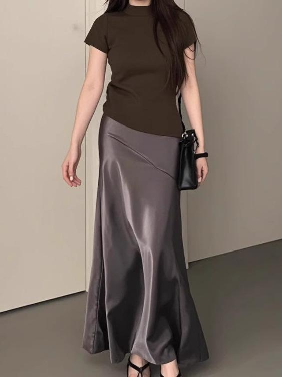 ・スタイル: 通勤風・主な素材: 綿混紡・主素材成分: 綿30-50%・カラー展開: 針織衫、半身裙・サイズ展開: M、L、XL、XXL、XXXL・袖丈: 三分袖・袖型: 常规袖・商品タイプ: 裙套装・カテゴリ: 休闲套装