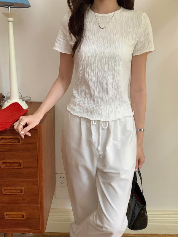 Tシャツ 女性用 短袖 丸首 コットン 素材 純色 白色 修身 普通丈 夏 韓国風 日常使い 百搭 トップス 基礎 アイテム カジュアル スタイル 日韓 ファッション 軽量 通勤 普段着 シンプル デザイン 涼しい 肌触り 良い フィット 感