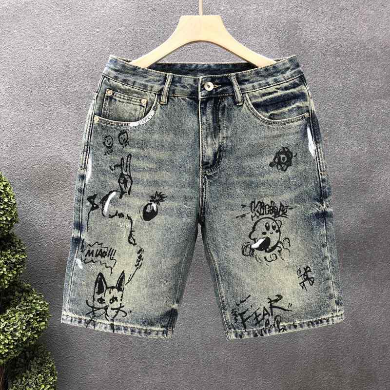 樂天商城 - メンズ デニム ショートパンツ 直筒型 5分丈 中腰 コットン 素材 80% 印花 手描き デザイン 微弾性 水洗加工 免烫 処理 夏 シーズン ビーチ シーン ルーズフィット スタイル かっこいい 普段使い 青少年 向け 2025年 春 登場 基本款