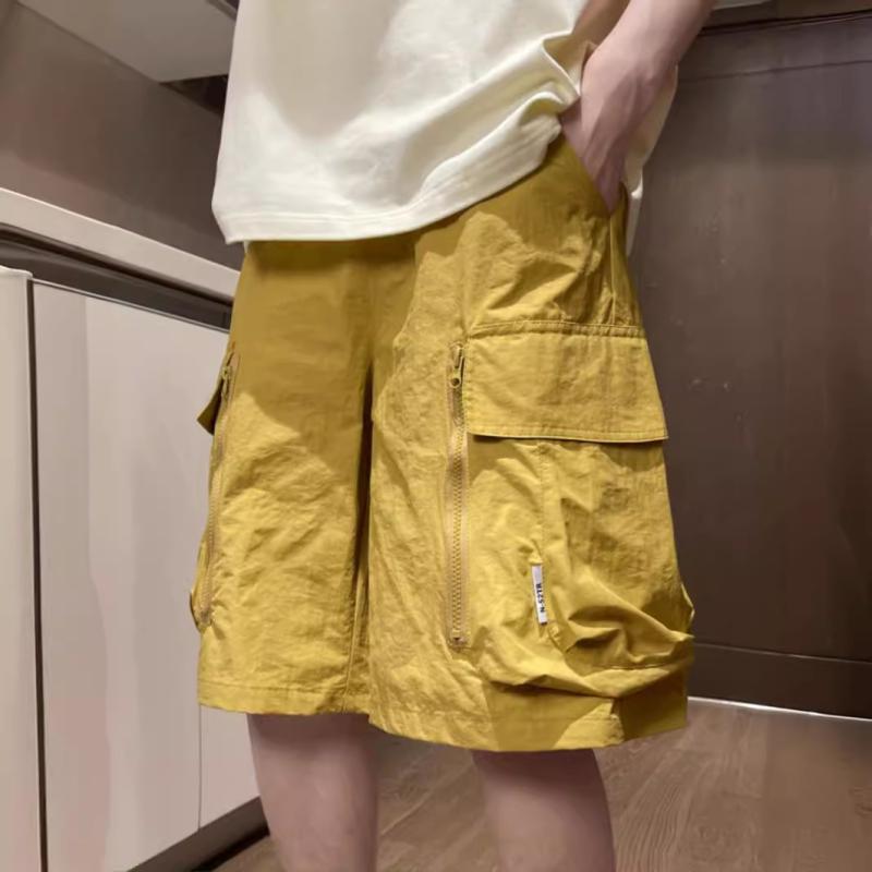 下装 - メンズ ショートパンツ 大ポケット 工装 夏用 ワイド 薄手 機能性 防水 登山 アウトドア 直筒 ポリエステル 混紡 黒 黄 キャンプ ハイキング 軽量 速乾