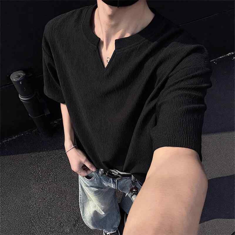 メンズ Tシャツ Vネック 半袖 夏用 薄手 透気 インナー 肌触り プリーツ デザイン ポリエステル 素材 無地 ルーズフィット 日常 使い 黒 白 青春 流行 スタイル アイスシルク 加工