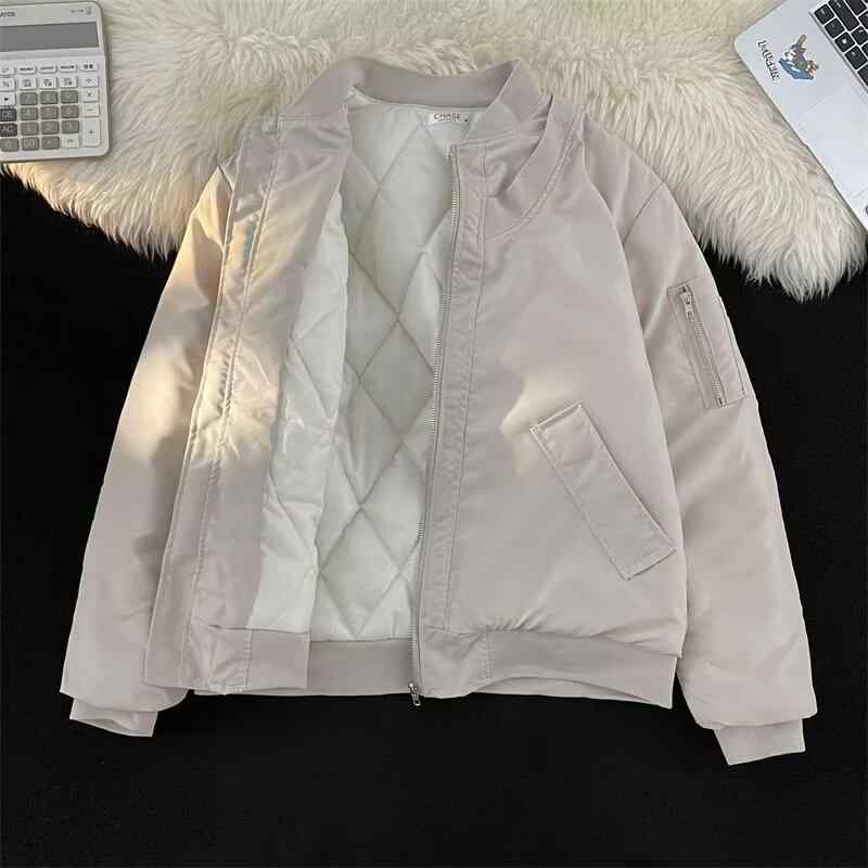 ・カテゴリ: 休闲西服・スタイル: 青春流行・版型: 合体型・主な素材: 灯芯绒・主面料成分: 兔毛・フード: あり・厚さ: 薄款・袖丈: 長袖・カラー展開: 灰色、黒色・サイズ展開: M、L、XL、2XL