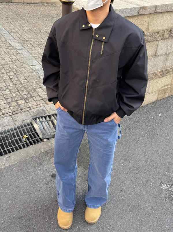 メンズ ジャケット 工装 立領 飛行員 春秋 マルチジッパー デザイン 棒球服 外套 上衣 国潮 スタイル 青春 流行 18-24歳 青少年 ワイド ルーズ フィット ジップ 襟 ノーハット ミディアム 厚 ストライプ ソリッド カラー ポリエステル 混