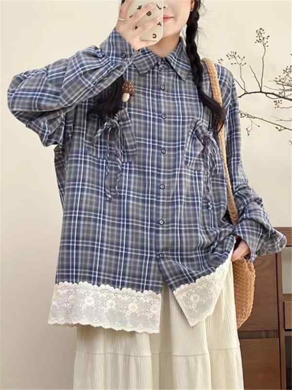 ・主な素材: 綿90-95%・柄: 蝶結び・スタイル: 開衫・袖丈: 長袖・加工: 磨毛・版型: ワイド・衣丈: 普通(50-65cm)・ネックライン: 襟付き・袖型: 標準・流行要素: レース・カラー展開: 画像色(胸針付き)・サイズ展開: 均一・カテゴリ: シャツ