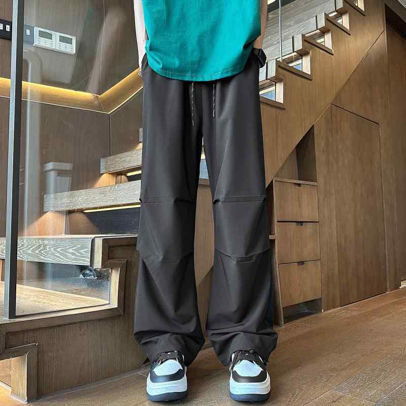 Rakuten - メンズ 長ズボン 速乾 工装パンツ 夏季 薄手 直筒 ワイドレッグ ゆったり 休闲 黒 グレー 緑 ポリエステル ミックス 微弾力 免烫 機能性 ポケット 装飾 中腰 系紐 閉襟 純色 長丈 青年向け 通勤 普段使い アウトドア