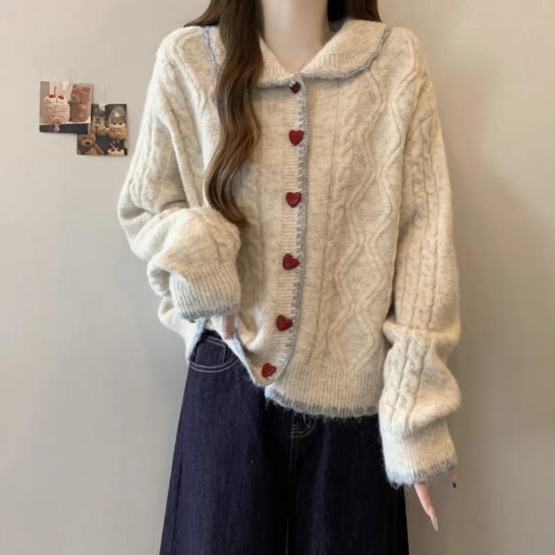 乐天商城 - 毛衣 女性用 春秋 復古 ハート ボタン ラフ スタイル ドルマン 襟 麻花 ニット トップス 外套 ワイド タイプ 長袖 開襟 切り替え グレー 杏色 厚手 ニット コットン 混 ニット セーター ニットカーディガン ゆったり フィット コージー スタ