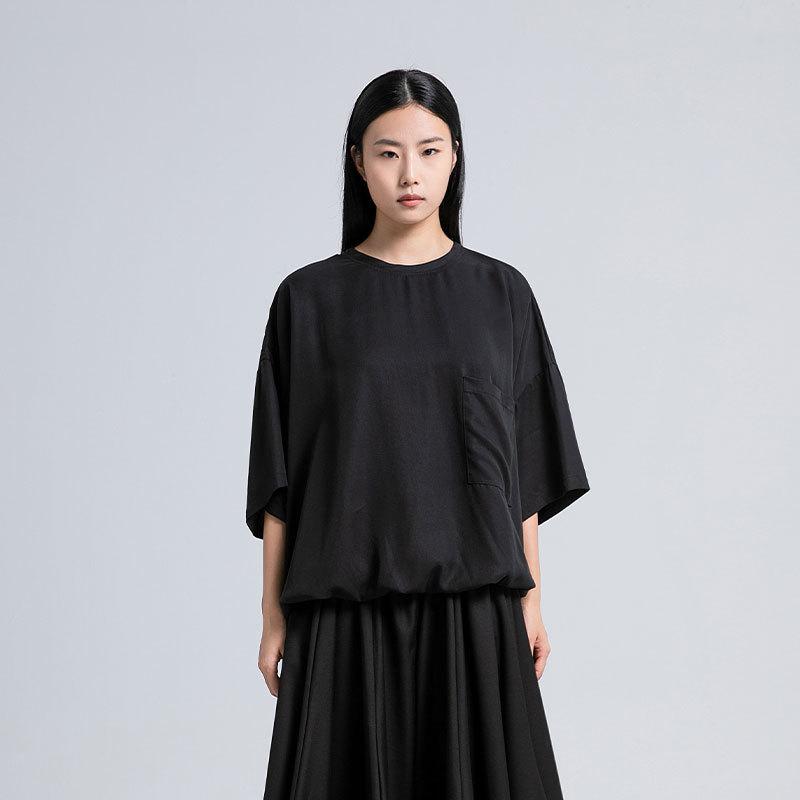 Rakuten - Tシャツ 中性 黒 レイヨン レイヨンファイバー 95%以上 純色 セットイン レイヤリング デザイン ワイド ルーズ トップス 丸首 ミドル丈 中長 春 ユニセックス ゆったり 柔らかい ハンガリー 韓国風 カジュアル