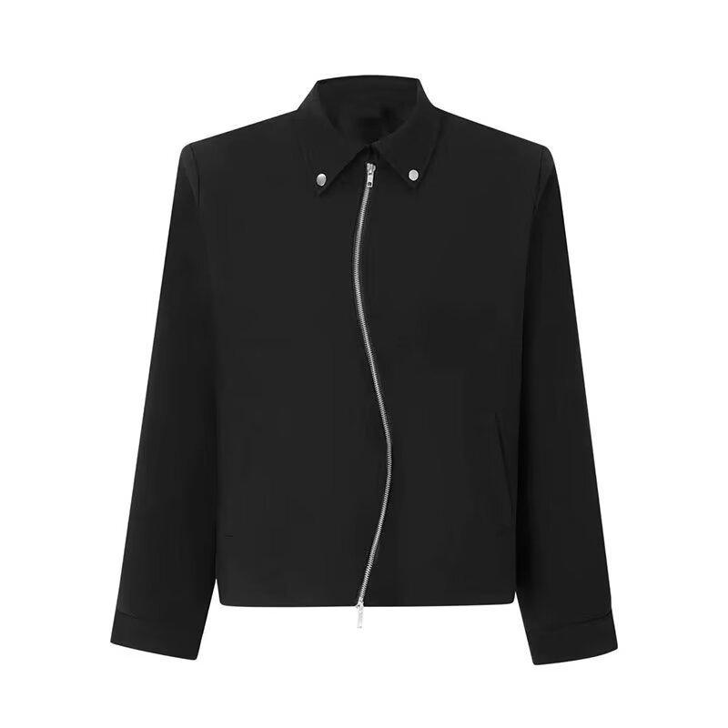 ・カテゴリ: ジャケット・スタイル: 韓国風・素材: ポリエステル90%・裏地: ポリエステル・首元: 無地・シルエット: スリムフィット・フード: あり・厚み: 普通・柄: 無地・衣長: 短め（40-50cm）・裾デザイン: ストレート・加工: ノーアイロン・ポケット: サイドポケット・着用方法: アウター・袖丈: 長袖・カラー展開: ブラック・サイズ展開: M、L、XL、2XL、3XL・袖型: ラグランスリーブ・対象年齢: 成人・対象性別: 男性