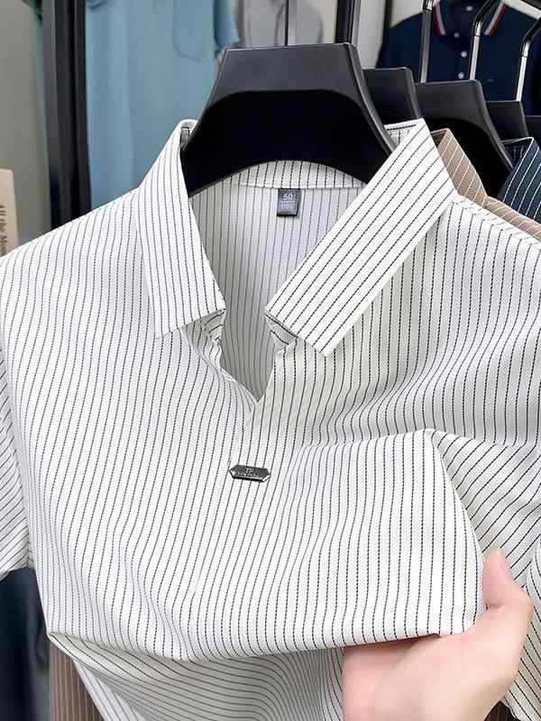 Shirts - ポロシャツ メンズ 無痕 短袖 Tシャツ 夏季 ビジネス 条紋 シャツ 新款 百搭 上衣 軽熟 休闲 スタイル 袖長 短袖 版型 宽松 图案 条纹 特殊工艺 拼贴 拼接 厚薄 薄款 适合季节 夏季 淘货类别 商务绅士 面料名称 冰丝 主面料成分 聚酯纤维