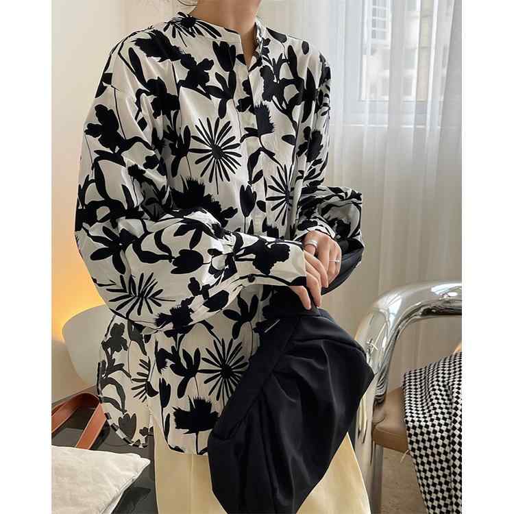 シャツ レディース 早秋 法式風 黒白 花柄 立領 灯籠袖 長袖 綿素材 ワイドシルエット ロング丈 開襟 ボタン 花卉プリント ゆったり スリム トップス 開衫 植物柄 長袖 インディゴ フラワー フレンチスタイル 復古 ゆったり上衣 花柄シャツ 秋物