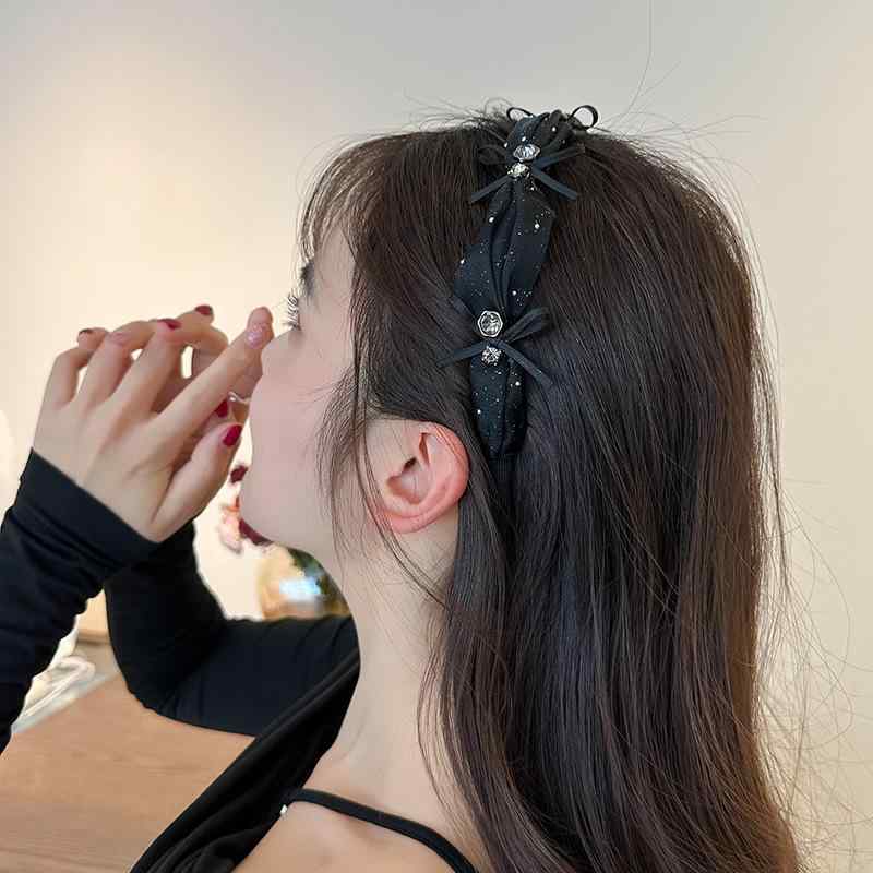 レディース ヘアアクセサリー 発箍 ヘアバンド 蝴蝶結 頭飾 黒 ネット生地 手作り ファッション 通勤 春季 軽奢風 かわいい ヘアアレンジ 髪束ね 頭頂固定 ヘアクリップ ヘアピン アクセサリー 女性用