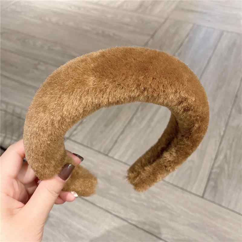 ・主な素材: 毛绒・スタイル: 簡約・スタイル分類: ファッション通勤・製品カテゴリ: ヘッドアクセサリー・カラー展開: ピンク、ブラウン・対象: 女性