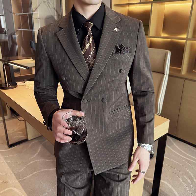 メンズ 西装 セット ビジネス スーツ 合体型 韓流 英倫スタイル 礼服 平驳領 後中開衩 化繊混紡 ポリエステル 透気性 ボタン飾り ビジネス正装 通勤用 オフィス フォーマル 黒 ブラウン ネイビー オールシーズン メンズ ビジネス 普段使い 合体
