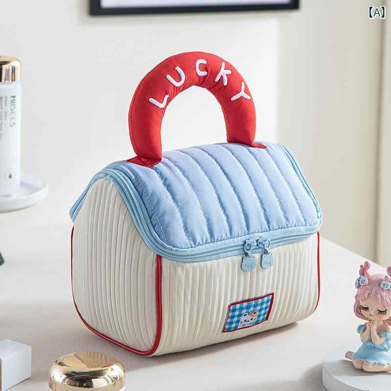 メイクポーチ かわいい ハウス型 収納 柔らかい 少女 手提げ 洗面用 旅行 バッグ 筒型 ポリエステル 素材 多用途 …