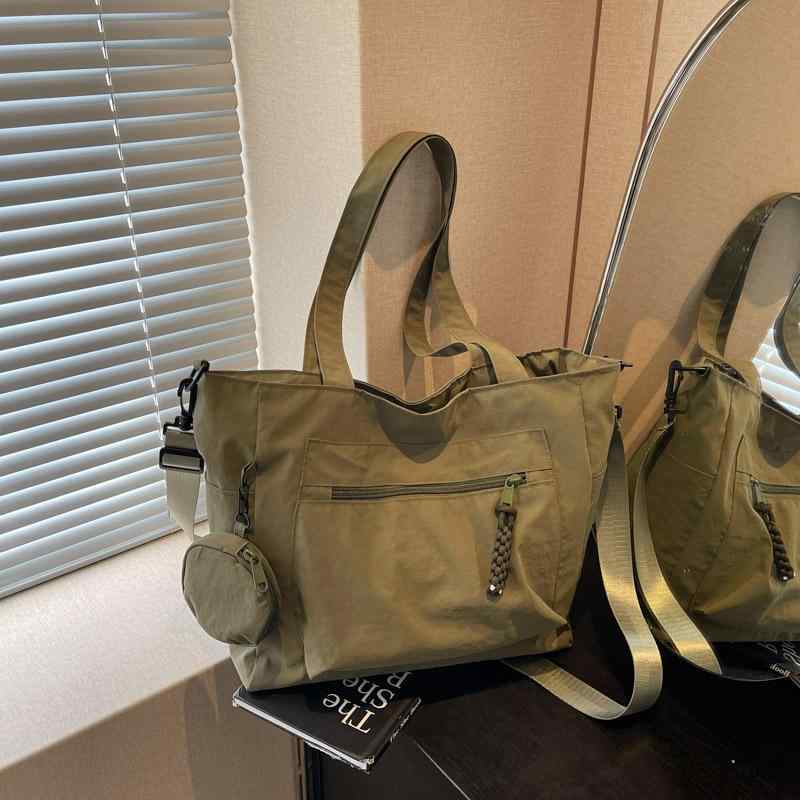 乐天商城 - トートバッグ レディース 帆布 肩掛け 斜めがけ 中型 大容量 横型 方形 シンプル 無地 黒 ピンク 緑 都市 シンプル スタイル 日常 使い 通勤 普段使い 軽量 ジップ 開閉 携帯ポケット 車縫い ステッチ 春季