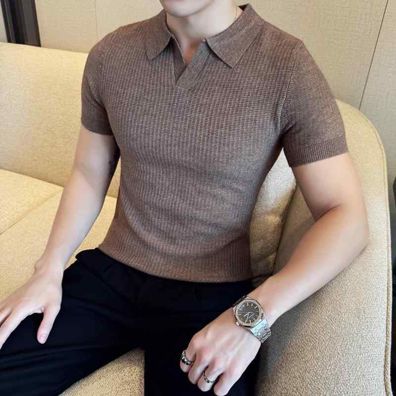 樂天商城 - ポロシャツ メンズ 半袖 ニット 春夏 カジュアル おしゃれ かっこいい 紳士用 男性用 トップス 快適 通気性 肌触り良い 上質 上品 洗練 きれいめ 普段使い 部屋着 爽やか 紳士 快適 夏用 スポーツウェア ファッション シンプル 無地 黒 白 灰
