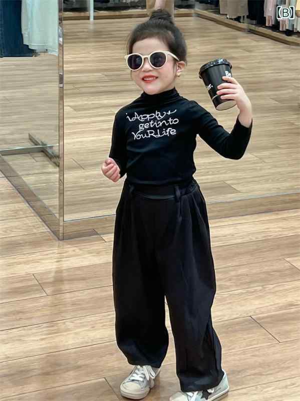 韓国 版 男女 兼用 子供 服、 ニッチ デザインの ストライプ 柄 ランタンニットベ...