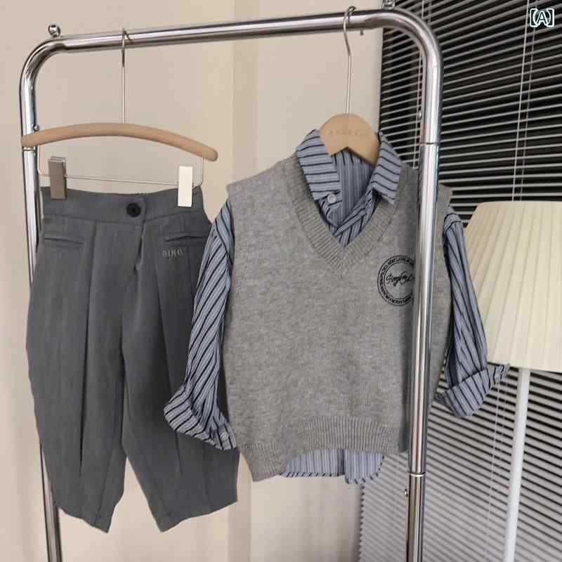 男の子 用 春の カレッジスタイルスーツ 2024 新作 春秋 ネット 人気 ニット ベス...