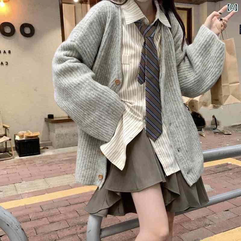 樂天商城 - 新 商品の 韓国 版 学院 風 v ネック ニットの カーディガンの 女性は 大きい サイズの 秋の 服装を 合わせて 怠惰で ゆったり して います。