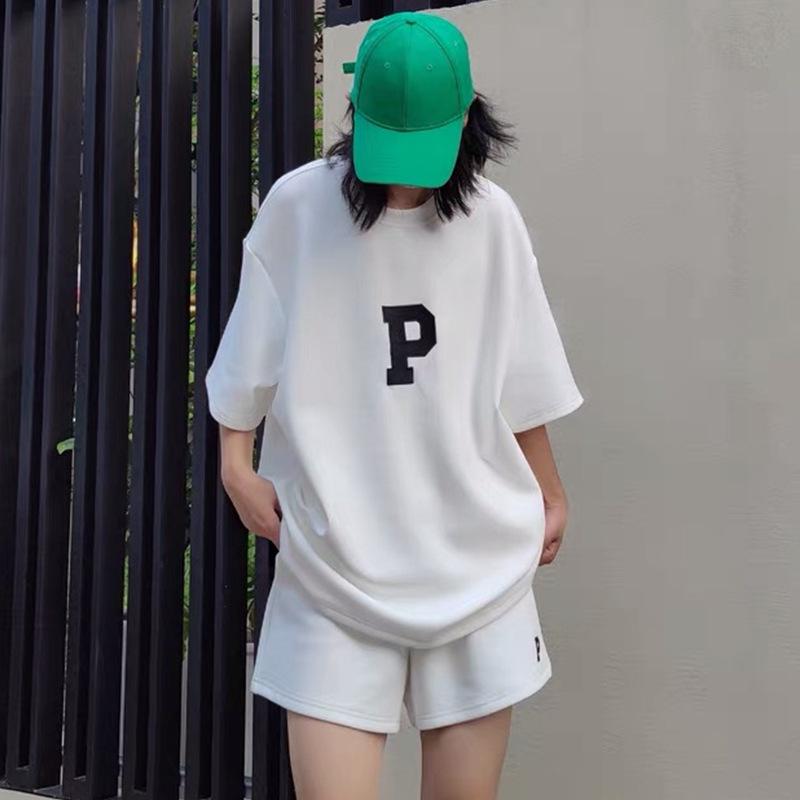 ・カテゴリ: Tシャツ・スタイル: 通勤風・主な素材: ポリエステル・柄: 3D効果・袖丈: 三分袖・カラー展開: グレー、ホワイト、ブラック・サイズ展開: M、L、XL、XXL