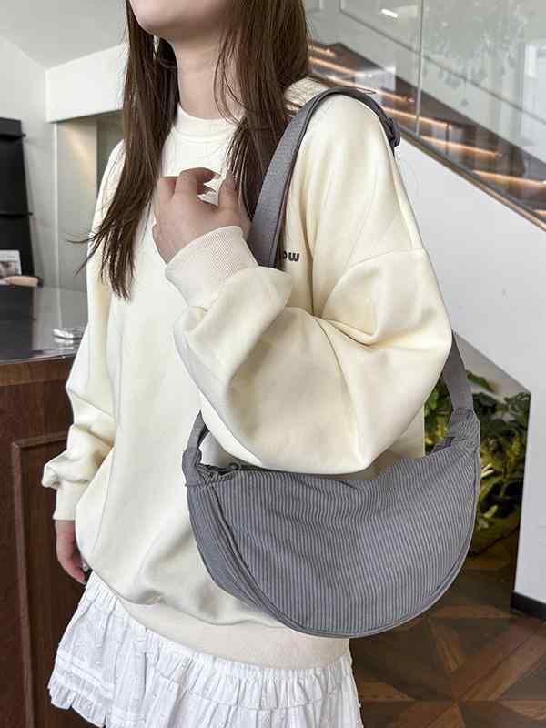 Other - ショルダーバッグ レディース 斜めがけ 肩掛け カバン 鞄 コーデュロイ 餃子型 ハーフムーンバッグ 軽い 軽量 ファスナー 開閉 シンプル カジュアル タウンユース 旅行 普段使い 秋冬 グレー ホワイト オレンジ