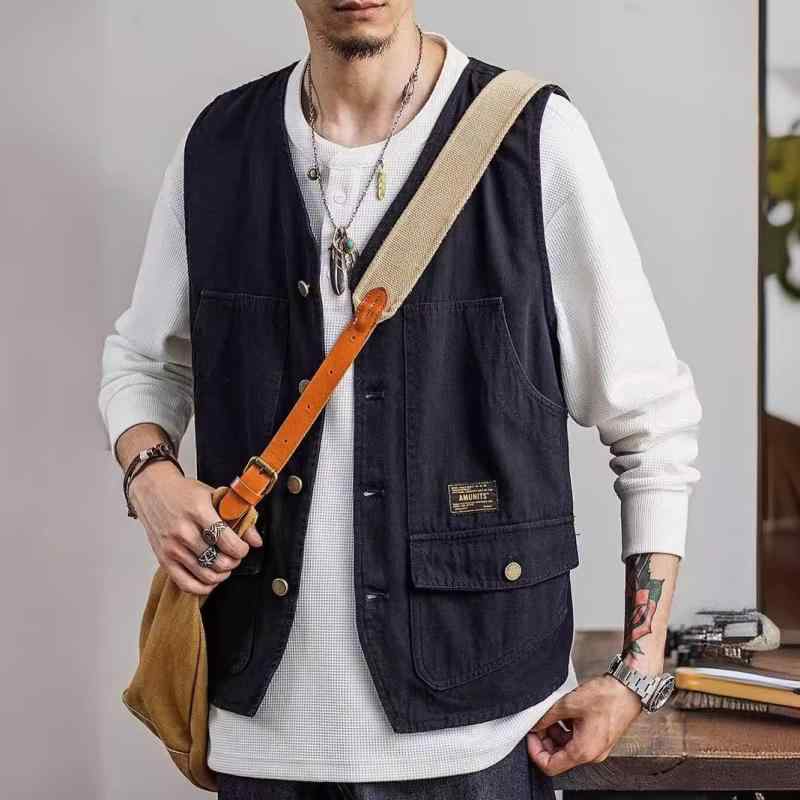 ベスト メンズ 男性用 ジレ トップス ワークベスト レトロ ヴィンテージ風 カジュアル ノースリーブ 前開き 単排ボタン 薄手 無地 重ね着 レイヤード 普段使い 青年 少年 10代 20代 ポリエステル ブラック グリーン カーキ
