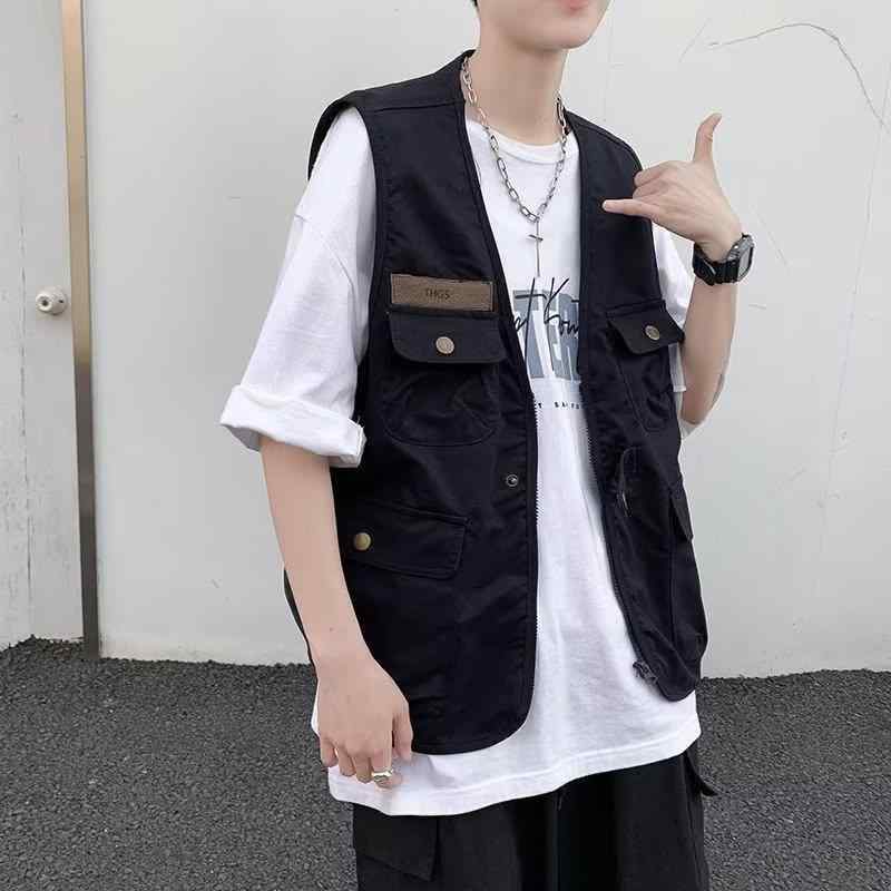 乐天商城 - ベスト メンズ 男性用 トップス ジレ チョーカー ノースリーブ アウター ワークベスト ミリタリー ポケット 多数 Vネック 襟なし シングル ボタン 無地 ゆったり カジュアル 街頭 ストリート 春夏 サマー 黒 棕