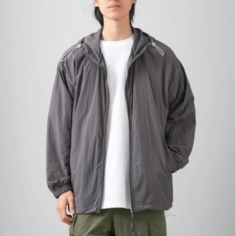 乐天商城 - 防晒衣 メンズ レディース フード付き アウター ジャケット ジャンパー 防寒着 防紫外線 UVカット 接触冷感 撥水 軽量 透湿 通気性 伸縮性 ジッパー 灰緑 深灰 浅灰 カジュアル スポーツ 登山 釣り アウトドア 日常 通勤