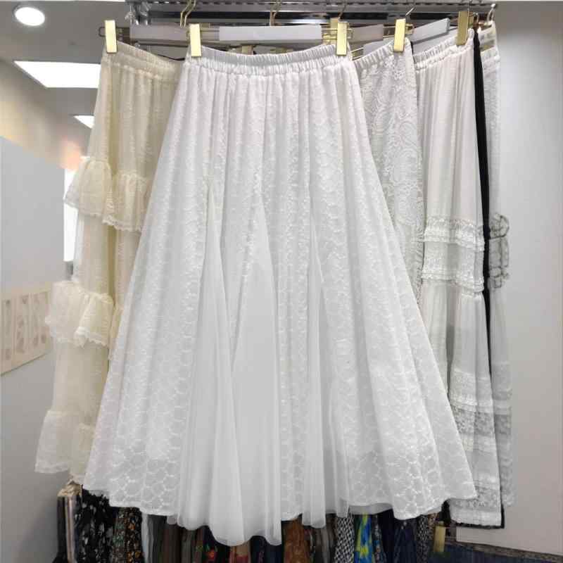 樂天商城 - スカート レディース ロングスカート 半ズボン Aライン ロング丈 刺繡 花柄 ウエストゴム スリット フレア シフォン メッシュ チュール 春夏 ホワイト ブラック 日常 普段使い 通学 デート フェミニン カジュアル エレガント
