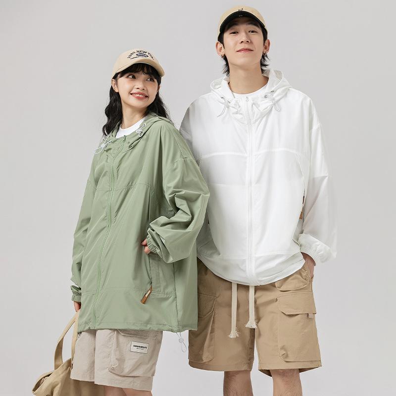 アウター 防晒服 ジャケット パーカー 接触冷感 フード付き UPF50+ 紫外線対策 日焼け止め 通気性 軽量 薄手 メンズ レディース ユニセックス 釣り フィッシング アウトドア スポーツ カジュアル ポリエステル 無地 白 緑 灰