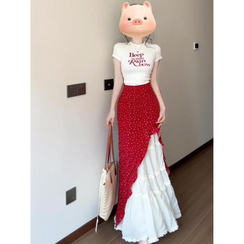 ・カテゴリ: 休闲套装・セット内容: トップス、スカート・スカート丈: ロング丈・デザイン: 花柄・クラフト: プリント・素材: アクリル・カラー展開: トップス、スカート・サイズ展開: S、M、L、XL、2XL・スタイル: 日韓カジュアル、韓国風・袖丈: 三分袖・対象: 女性