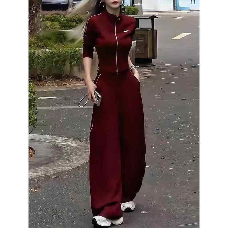 ・ズボンの丈: 長ズボン・人気の要素: ポケット・加工: 形態安定加工・素材: アクリル・カラー展開: アンコラレッドセット（裏起毛なし）、アンコラレッドセット（裏起毛厚手）・サイズ展開: S、M、L、XL、2XL、3XL・スタイル: 日韓カジュアル、韓国風・主素材含有量: 95%以上・セットスタイル: パンツスーツ・性別: レディース・袖の種類: レギュラースリーブ・袖丈: 長袖・カテゴリ: カジュアルスーツ