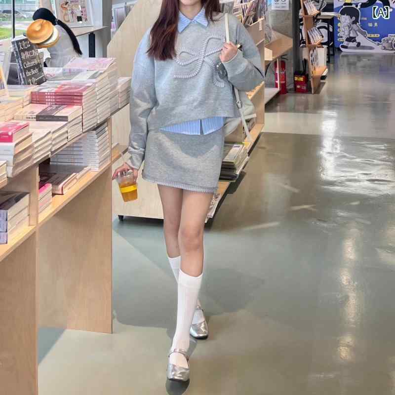 ・カテゴリ: 休闲套装・セット内容: シャツ、スウェット、ハーフスカート・スタイル: カジュアル、日韓カジュアル・スカート丈: ミニスカート・袖丈: 長袖・袖型: レギュラースリーブ・デザイン: リボン・主な素材: ポリエステル、アクリル・サイズ展開: S、M、L