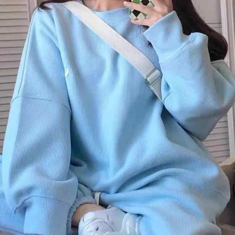 ・カテゴリ: カジュアルセットアップ・スタイル: フェミニン、お姫様風・素材: チュール・袖丈: 五分袖・袖の種類: パフスリーブ・カラー展開: ライトブルー・サイズ展開: M、L、XL、XXL