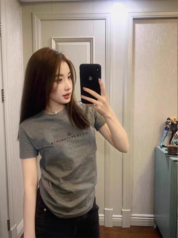 Rakuten - Tシャツ レディース 半袖 トップス カットソー プルオーバー 丸首 ラウンドネック 綿 コットン100% 厚手 伸縮性 透けない 深めグレー 無地 ロゴ プリント クルーネック カジュアル スリム タイト 着痩せ 細見え 普段使い 通学 日常 春夏 サ