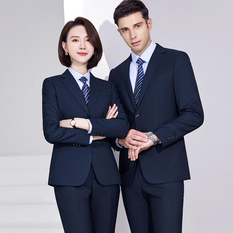 ・版型: スリム型・ネックライン: ノッチドラペル・素材: 羊毛50%・裏地: ポリエステル・着用シーン: ビジネス・対象者: 青年、成人・デザイン詳細: ボタン装飾・スタイル: OL通勤・袖丈: 長袖・着丈: レギュラー・柄: 無地・裾のデザイン: ラウンドヘム・カラー展開: メンズ ネイビー（ジャケット+パンツ）、レディース ネイビー（ジャケット+パンツ）、メンズ ネイビー（ジャケット+パンツ）+青ストライプシャツ、レディース ネイビー（ジャケット+パンツ）+青ストライプシャツ・サイズ展開: S、M、L、XL、2XL、3XL、4XL、5XL・性別: 男性・カテゴリ: ビジネススーツ/セットアップ