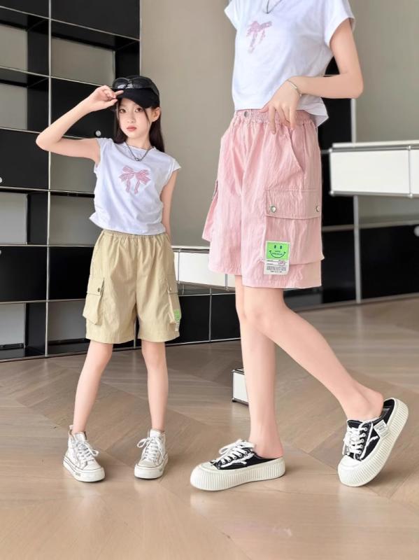 樂天商城 - パンツ キッズ 女の子 ハーフパンツ ショートパンツ 子供服 五分丈 短パン ワークパンツ ボトムス ガールズ カジュアル 運動 スポーツ 普段使い 通学 通園 軽量 伸縮性 柔らかい ウエストゴム ピンク カキ 黒 夏 サマー 夏用