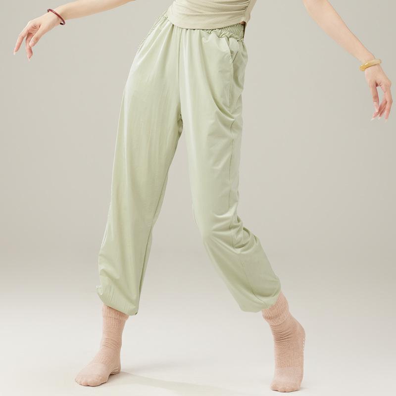 ・カテゴリ: 舞蹈服・対象性別: 女性・素材: ポリエステル90%・カラー展開: 豆緑色、浅ピンク色、ダークグレー、ブラック・サイズ展開: S、M、L、XL、XXL