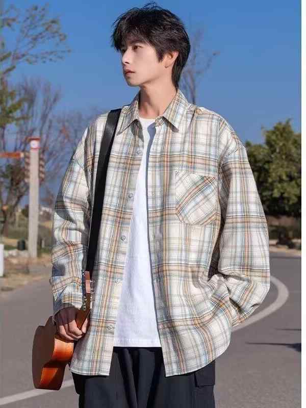 樂天商城 - シャツ メンズ チェックシャツ 長袖シャツ カジュアルシャツ トップス チェック柄 アメリカン カジュアル スタイル レトロ 港風 高級感 異素材 切り替え ボタン ポケット 薄手 通気性 快適 普段使い 日常 デート 黄