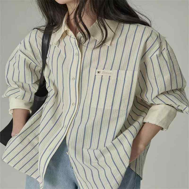 ・カテゴリ: 衬衫・スタイル: 通勤風・素材: 綿95%以上、スパンデックス30%〜50%・柄: ボーダー/チェック・袖丈: 長袖・クラフト: 刺繍・フィット感: レギュラー・ネックライン: POLO襟・袖型: レギュラースリーブ・流行要素: ポケット・カラー展開: クリームイエローブルーボーダー・サイズ展開: S、M、L、XL