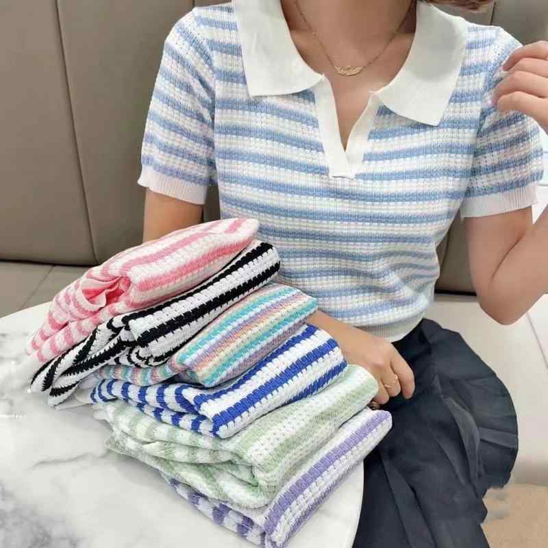 ニット トップス レディース ポロ襟 ストライプ 配色 ラメ入り 半袖 スタイルアップ 夏服 サマーニット スリムフィット 通勤 通学 普段使い 伸縮性 柔らかい 涼しい・素材: メタリック生地・袖の形状: ドルマンスリーブ・ネックライン: ハーフオープン・袖丈: 三分袖・カラー: ライトグリーンストライプ、パープルストライプ、ブラックストライプ、レインボー、ピンクストライプ、ライトブルーストライプ・サイズ: フリーサイズ・スタイル: 文芸レトロ、禅スタイル・着用方法: プルオーバー・主素材構成比: 95%以上・カテゴリ: セーター