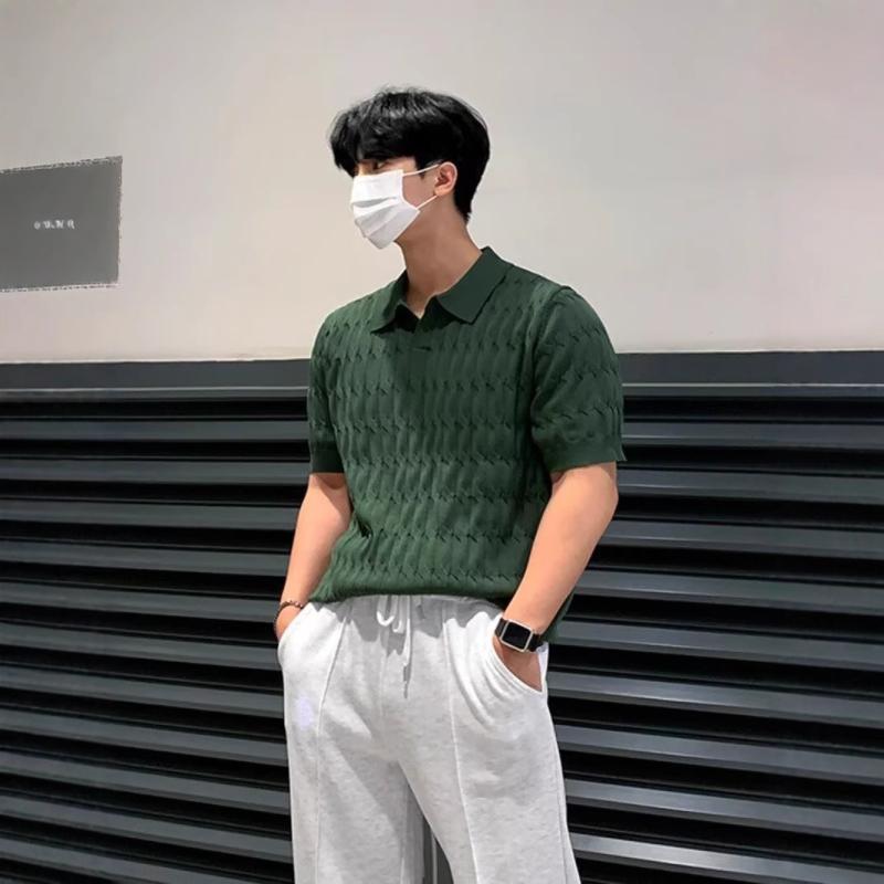 夏 半袖 POLO 杉 男 高級 感 韓国 風 修身 襟 純 色 カジュアル 薄い 半袖 ニットトップスブームカテゴリー: マテリアル機能: 通気性ある,洗濯機で洗えます,その他ブランド: いいえスタイル: プルオーバー,GANGFENGバージョン: スリムフィット襟のタイプ: ラペル袖丈: 半袖厚さ: 普通のスタイル詳細: リブ編みの裾淘宝網カテゴリー: ユースファッション（18～24歳）在庫の種類: 注文全体群衆に適しています: QINGNIANG発売年・発売時期: 2025年夏生地名: ポリエステル主な生地構成: ポリエステル繊維（ポリエステル）主な生地成分の含有量: 100該当するシナリオ: カジュアル季節に合わせて: Summer対象者: ティーンエイジャー色: 黒,白,Greenサイズ: M,L,XL,XXL,XXXL職人技: いいえ主な下流プラットフォーム: ,,,アリエクスプレス,独立したステーション,LAZADA主なエリア: 東南アジアライセンス取得可能なプライベートブランドがある: いいえ対象年齢層: 大人対象性別: 男性製品カテゴリー: ニットセーター