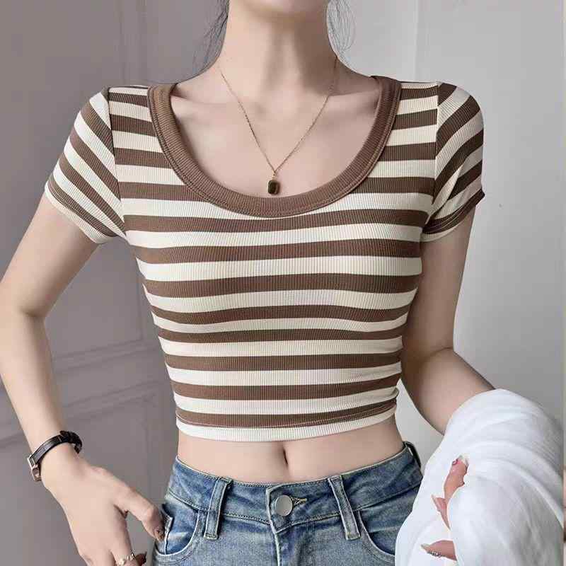 Tシャツ レディース カットソー 半袖 ショート丈 トップス ボーダー カラフル 細見え スリム フィット クルーネック プルオーバー インナー カジュアル 韓国風 おしゃれ 春夏 普段使い 通学 デート生地名：スパンデックス主生地成分：スパンデックス主生地成分2：ポリエステル柄：ストライプ/チェックスタイル：プルオーバー袖丈：半袖技術：プリントブランド：その他シルエット：スリムフィット着丈：ショート丈（40cm＜着丈≤50cm）襟型：クルーネック袖型：レギュラーレッグトレンド要素：バイカラー発売年/シーズン：2025年夏季カラー：ストライプ4号サイズ：S,M,L,XLスタイルタイプ：エレガント通勤主生地成分含有量：30%以下スタイル：エレガント風海外配送対応：いいえ製品カテゴリー：Tシャツ主生地成分2含有量：90%（含む）-95%（含まない）