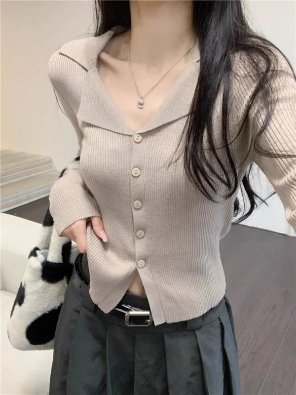 ニットトップス レディース 長袖 レトロ ストライプ 配色 着痩せ ショート丈 コアスパンヤーン 秋冬 カジュアルスタイル 普段使い お出かけ 体型カバー