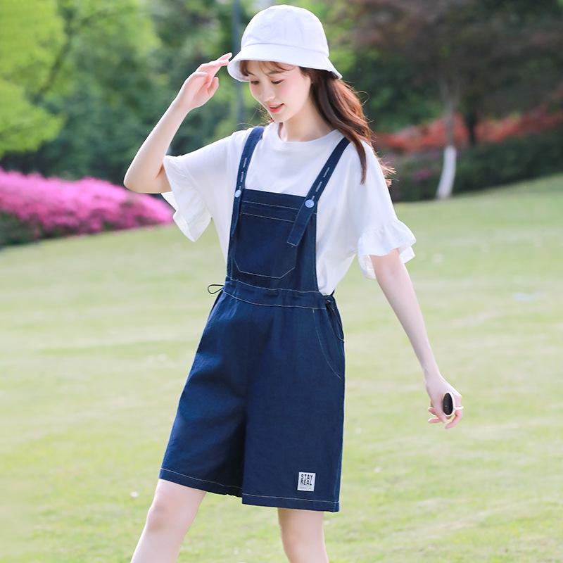 ・カテゴリ: デニムパンツ・スタイル: サロペット、ガーリー風・素材: 綿90%以上95%以下・パンツ丈: 5分丈・ウエスト: ハイウエスト・生地の厚さ: 薄手・デザイン: ウォッシュ加工、刺繍・シルエット: ストレート・カラー展開: デニムサロペット・サイズ展開: S、M、L、XL、XXL