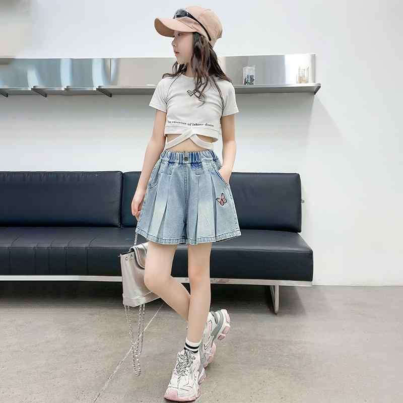 ・スタイル: カジュアル・カテゴリ: デニムパンツ・安全基準: B類・丈: ロングパンツ・主な素材: 綿60%・対象性別: 女の子・対象年齢: 8歳以上、身長140cm以上・デザイン: デニムパンツ・股上: 深さ非開閉・生地加工: 柔軟加工・柄: アニマル・ディテール: リボン・ウエスト: ミドルウエスト・カラー展開: ブルー・サイズ展開: 120cm、130cm、140cm、150cm、160cm、170cm