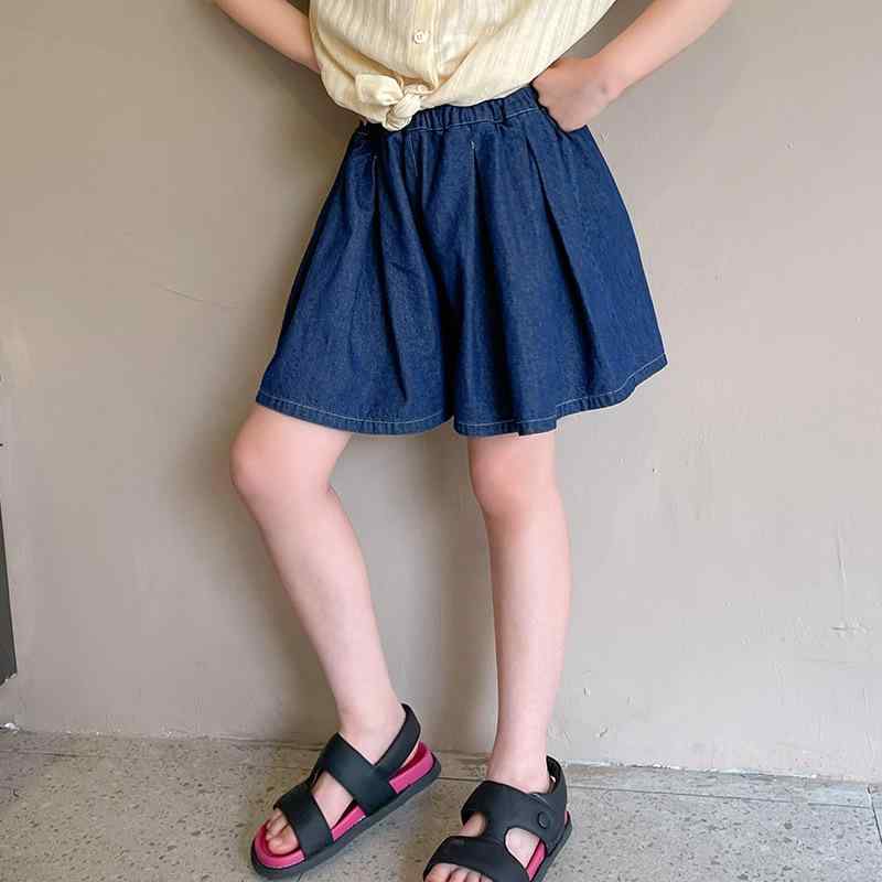 ・カテゴリ: キッズパンツ・スタイル: 韓国風・素材: ポリエステル95%、化学繊維混・安全基準: B類・パンツ丈: ショートパンツ・対象性別: 女の子・対象年齢: 中大童（8歳以上、身長140cm以上）・デザイン: ベーシック・生地加工: ソフト加工・柄: 無地・デザイン要素: スポーツ、アルファベット、プリント、トレンド・股上: ハイウエスト・カラー: ブルー・対応身長: 120cm、130cm、140cm、150cm、160cm、170cm